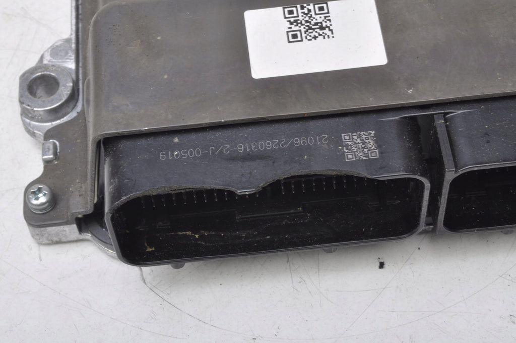 VOLVO XC90 II XC60 II V60 II 2.0 D COMPUTER ENGINE DRIVER 32313937