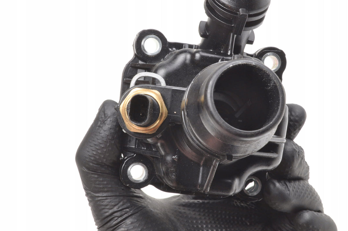 VOLVO XC90 II XC60 II XC40 B4 Mild-Hybrid THERMOSTAT HOUSING 32441375 2026