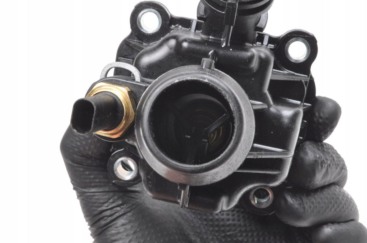 VOLVO XC90 II XC60 II XC40 B4 Mild-Hybrid THERMOSTAT HOUSING 32441375 2026
