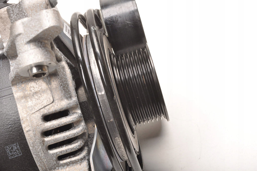 VOLVO XC90 II XC60 V90 S90 XC40 B4 Mild-Hybrid ALTERNATOR 32406474 2025R