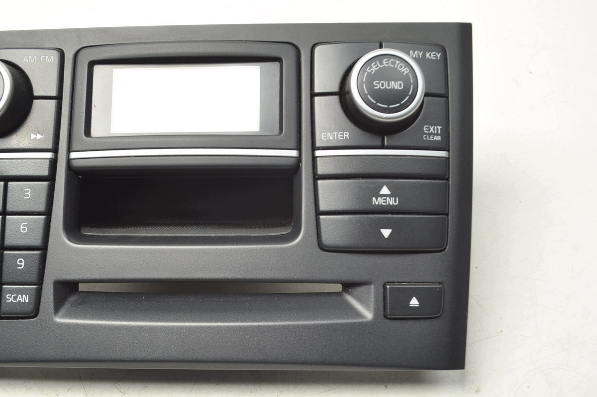 VOLVO XC90 RADIO PANEL 31300031 LIFT