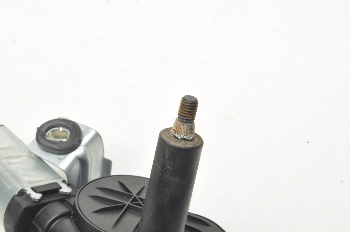 VOLVO XC90 REAR WIPER MOTOR 8638163 SUV