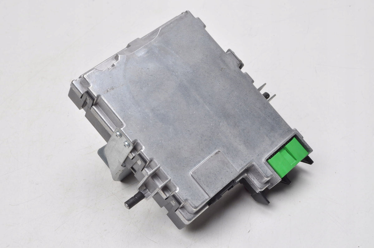 VOLVO XC90 RELAY MODULE 30775722