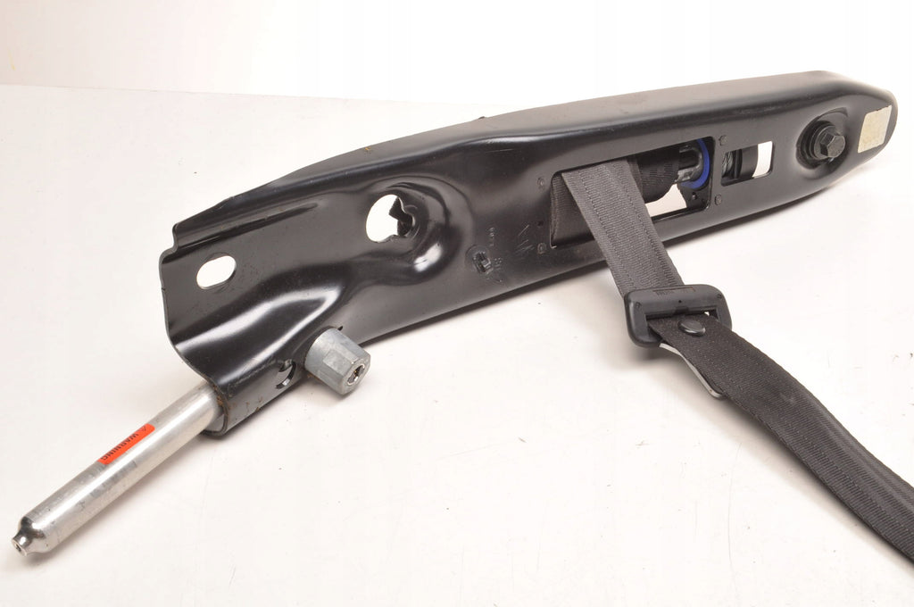 VOLVO XC90 SEAT BELT LEFT FRONT LIFT 30780500