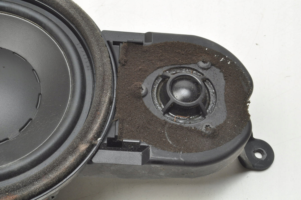 VOLVO XC90 SPEAKER LIFT 30752352 DynAudio