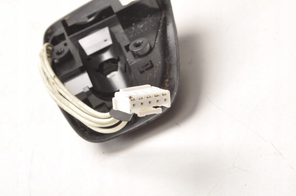 VOLVO XC90 STEERING WHEEL BUTTONS 8685489