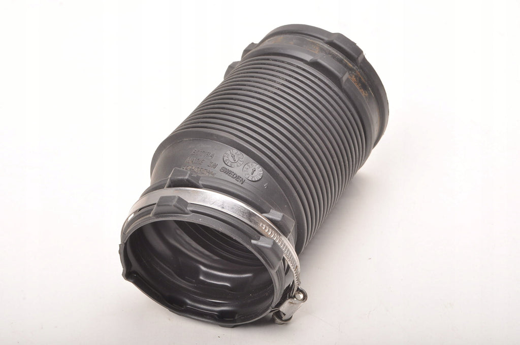 VOLVO XC90 XC60 II 2.0 16V B4 AIR INTAKE PIPE 32325493