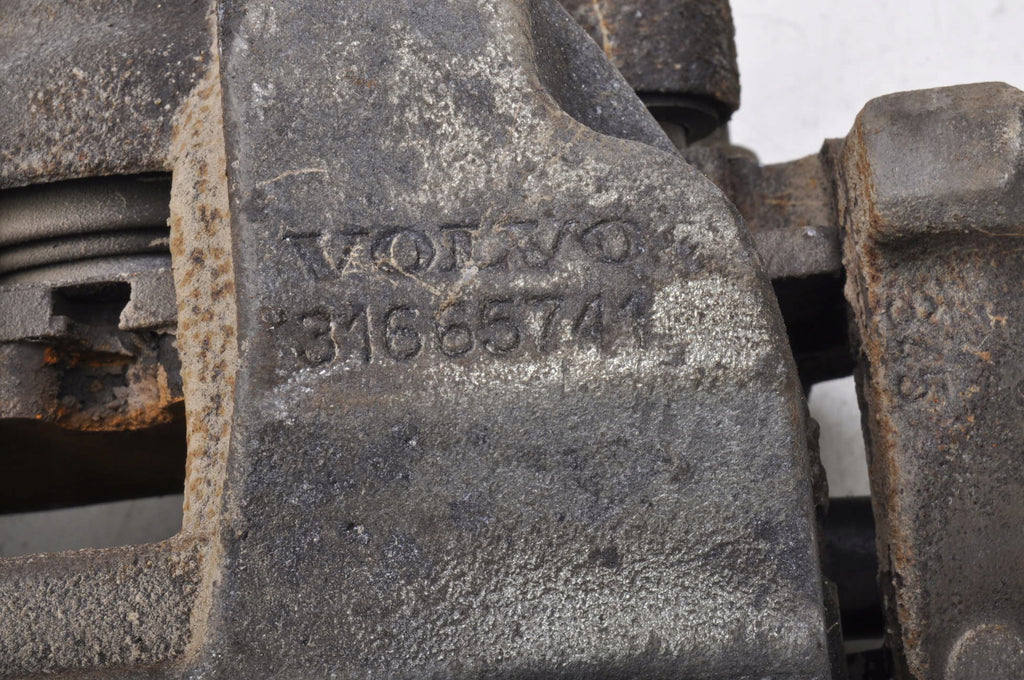 VOLVO XC90 XC60 II BRAKE CALIPER RIGHT FRONT 31665741
