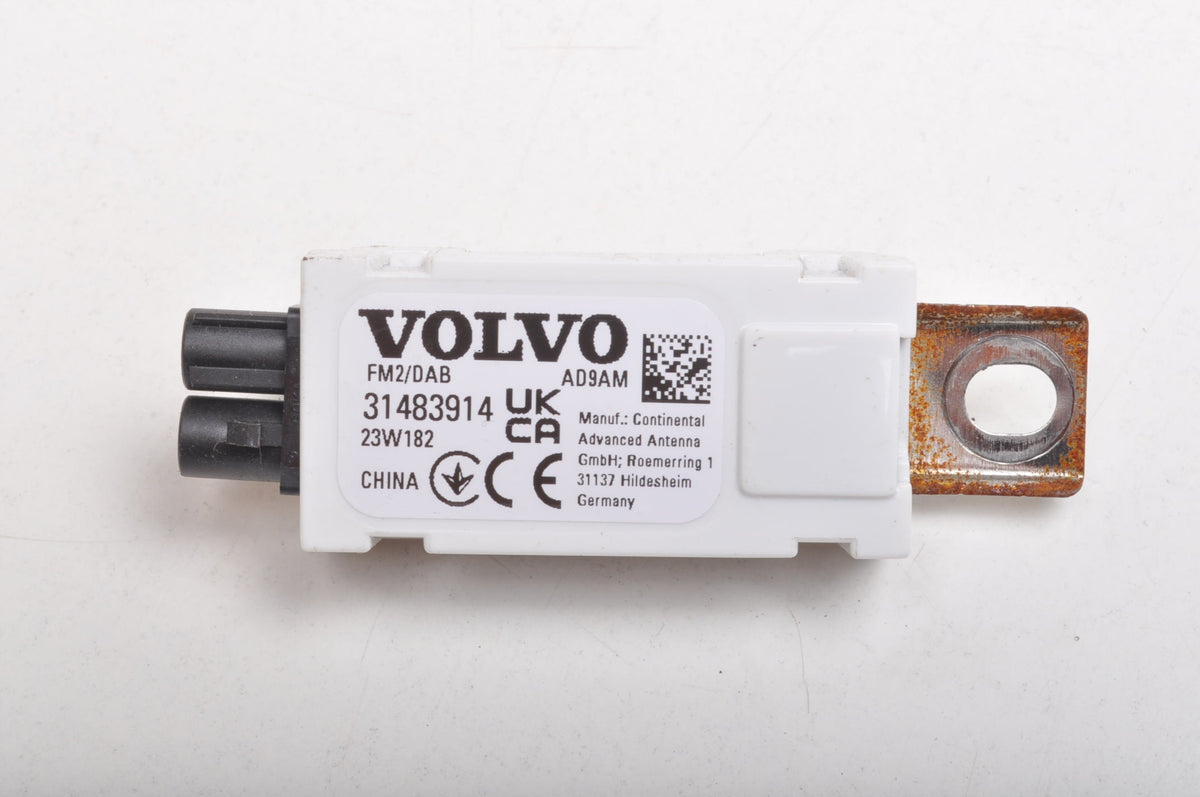 VOLVO XC90 XC60 II RADIO AMPLIFIER 31483914