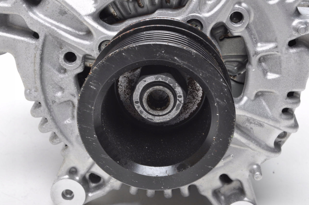 VOLVO XC90 XC60 S90 S60 XC40 2.0 16V B5 ALTERNATOR 2024R 32406474