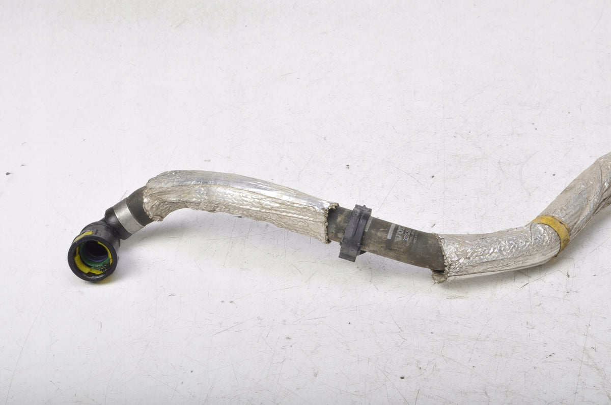 VOLVO XC90 XC60 T8 PIPE HOSE 32252375
