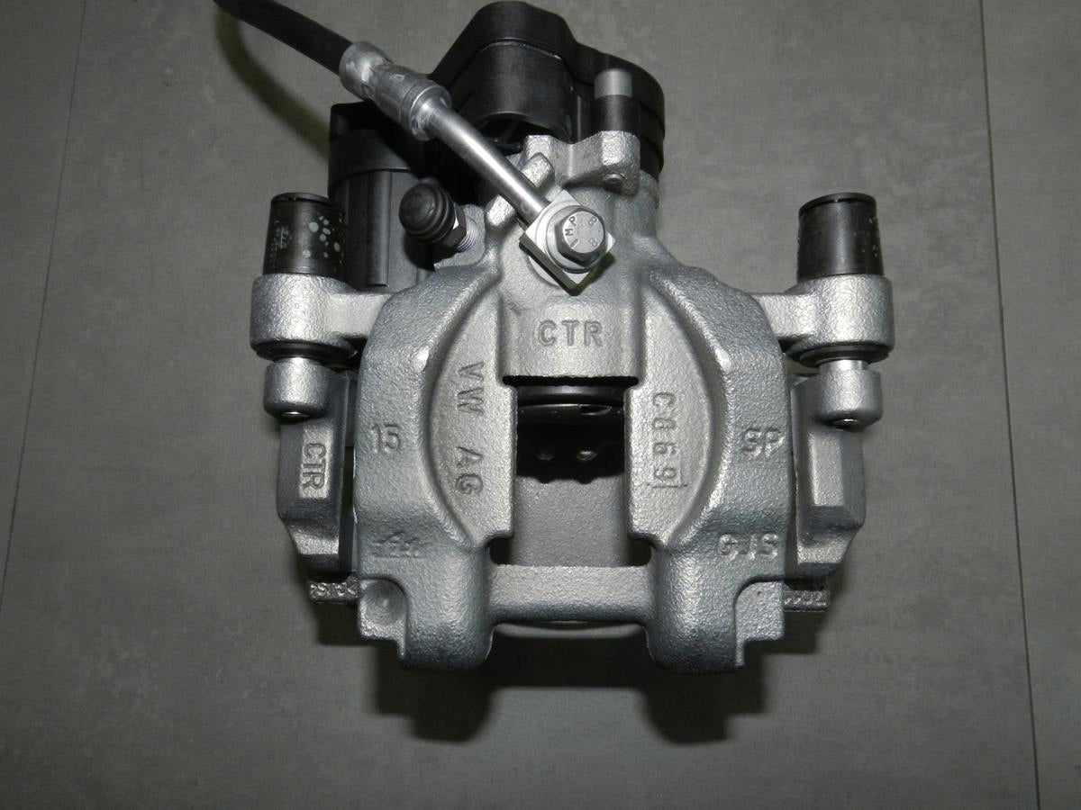 VW ARTEON 2.0 tdi CLAMP RIGHT REAR 3Q0615406AM