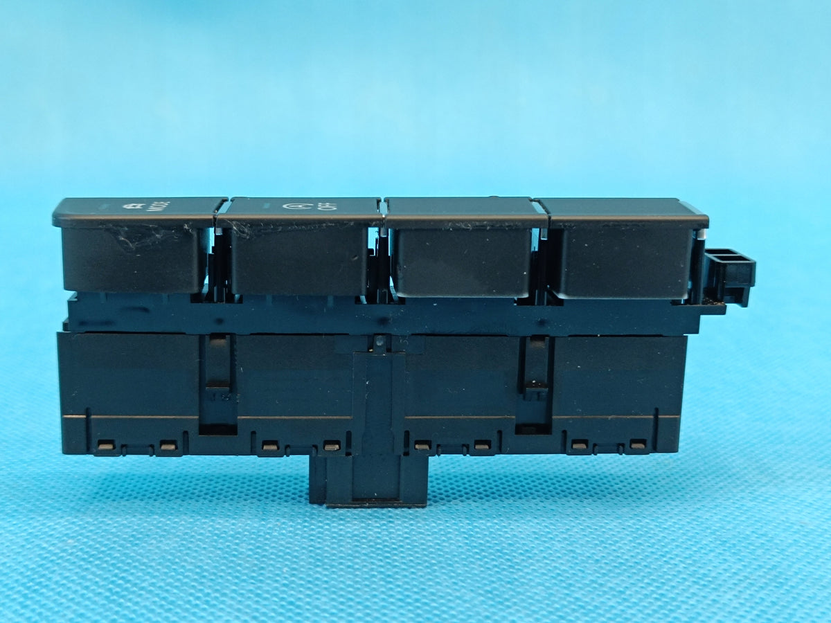 VW ARTEON HATCHBACK 2,0 TDI 147KW 2022 R SWITCH PANEL 3G0927137AB