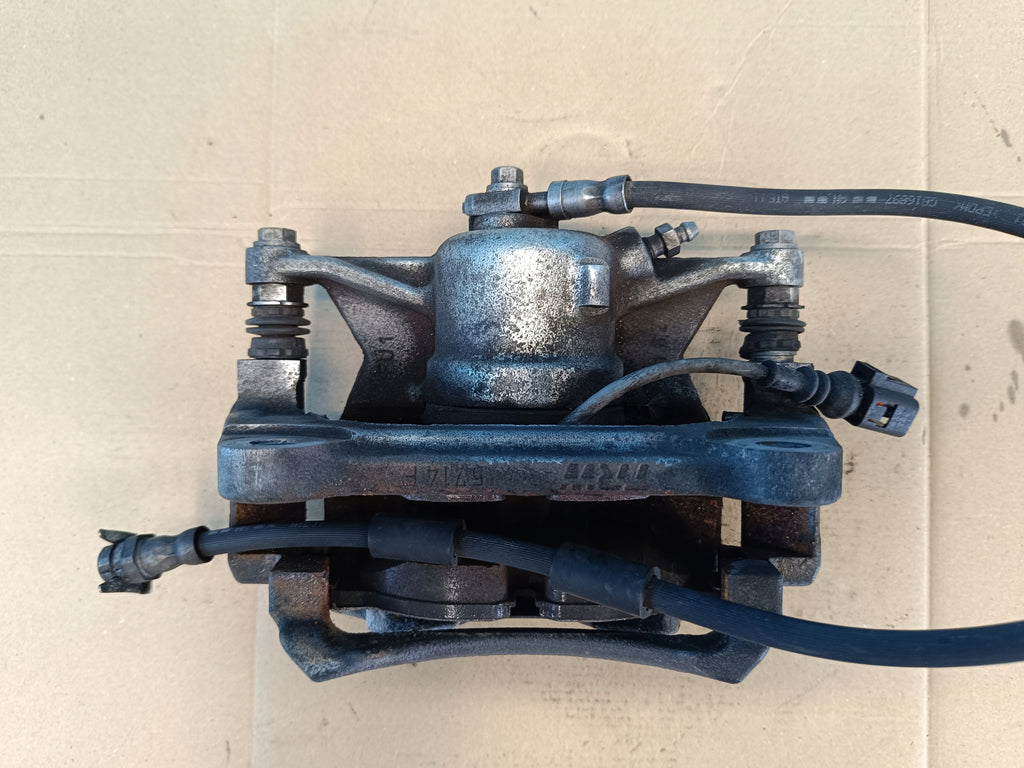 VW ARTEON HATCHBACK 2,0 TDI 2022 R BRAKE CALIPER RIGHT FRONT 8V0615124D