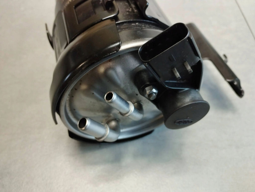 VW Amarok II 3.0 TDI FUEL FILTER HOUSING MB3Q-9B262-AC