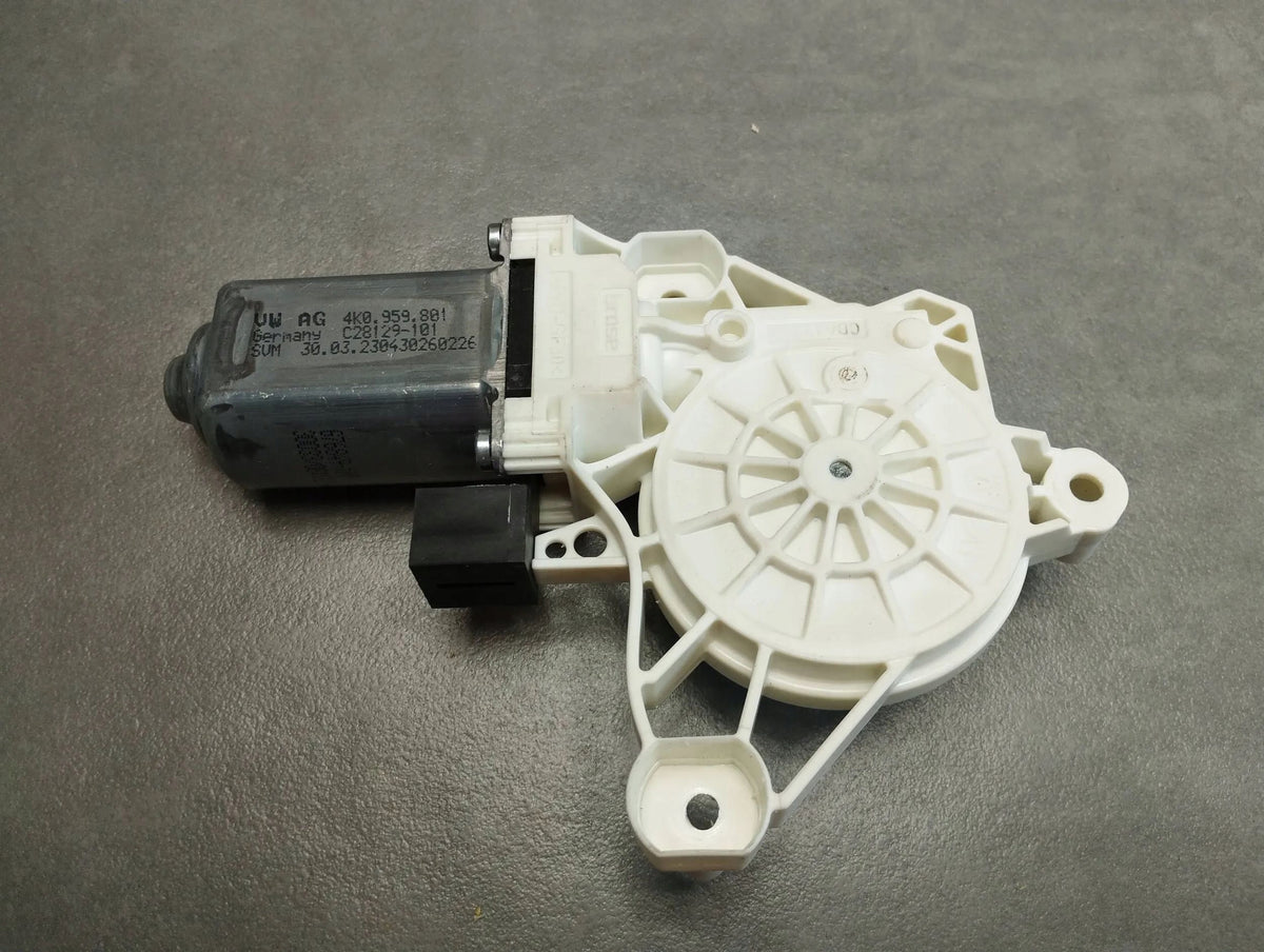 VW Arteon WINDOW MOTOR LEFT 4K0959801