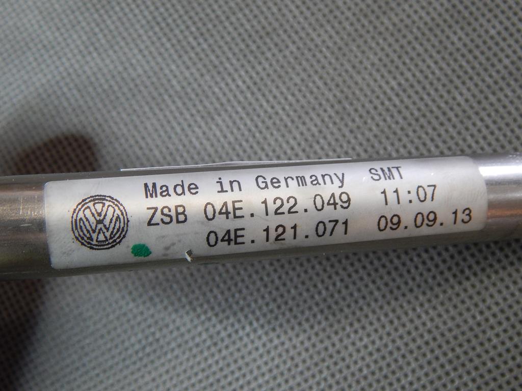 VW GOLF 7 SPORTSVAN CABLE TUBE 04E122049