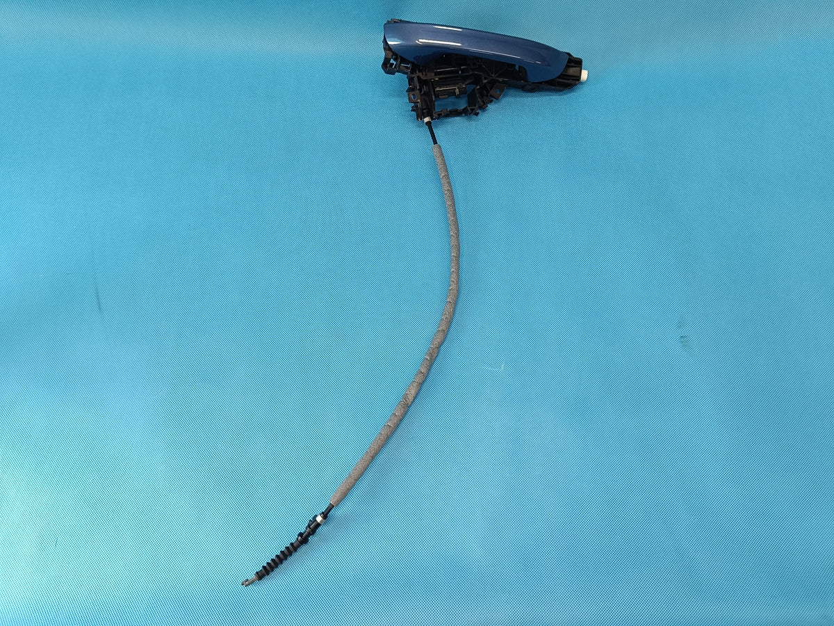 VW GOLF 8 VARIANT 2024R DOOR HANDLE KESSY RIGHT REAR 5H0837206F 5H0837812D