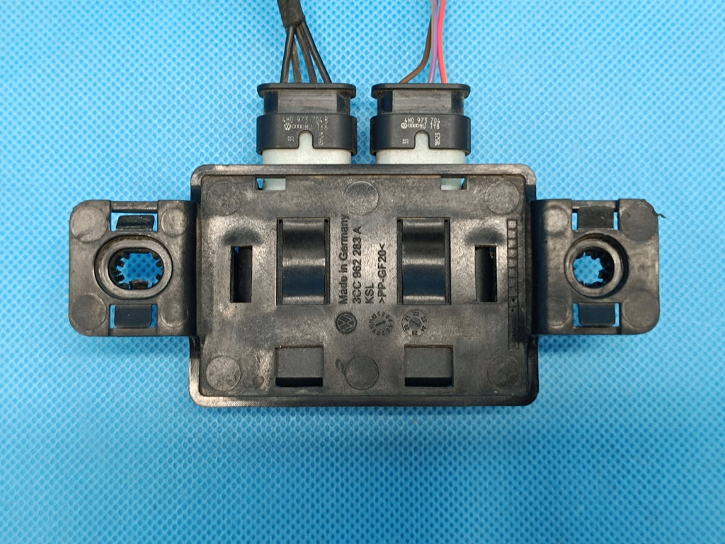 VW GOLF 8 VARIANT LIFT 1.5 2024R TAILGATE CONTROLLER MODULE 2Q0907685H