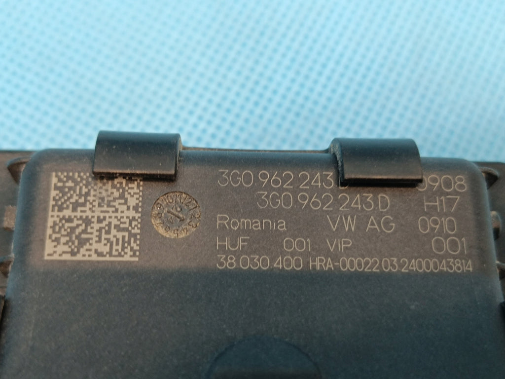 VW GOLF 8 VARIANT LIFT 1.5 2024R TAILGATE CONTROLLER MODULE 2Q0907685H