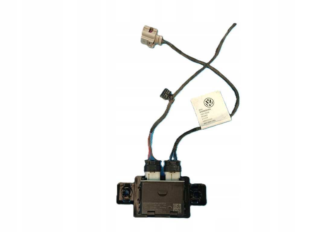 VW GOLF 8 VARIANT LIFT 1.5 2024R TAILGATE CONTROLLER MODULE 2Q0907685H