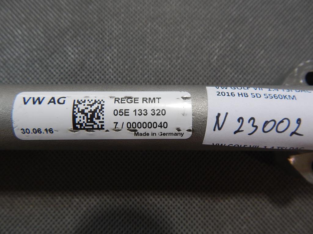 VW GOLF VII 1.4 TSI INJECTION RAIL 05E133320
