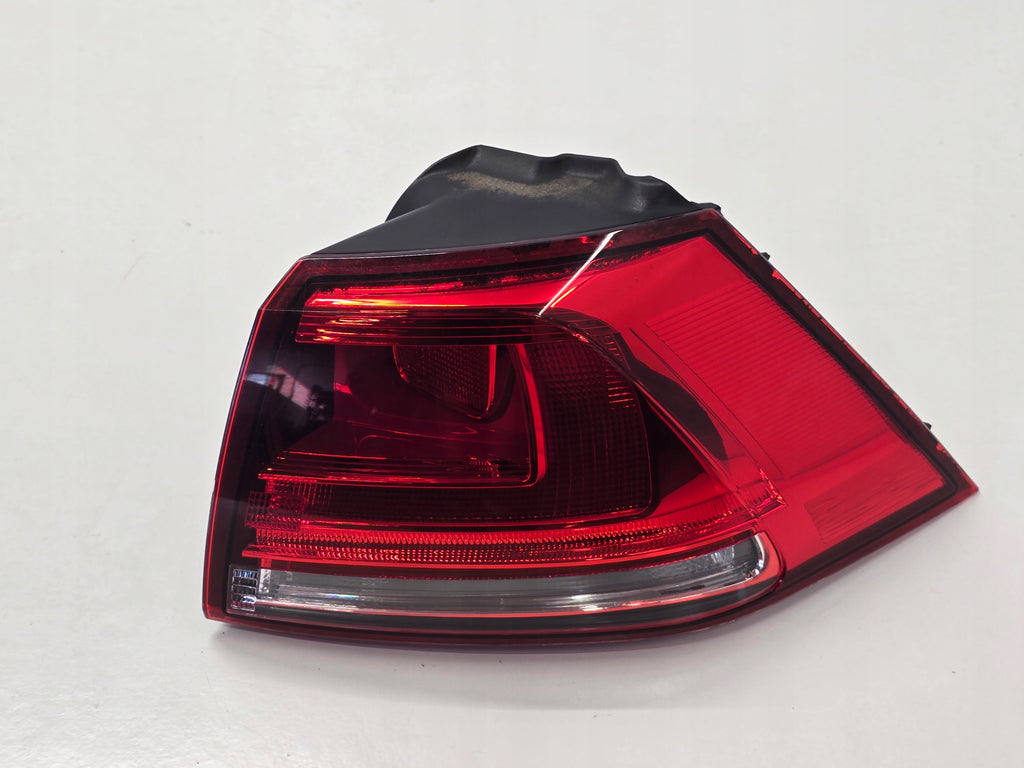 VW GOLF VII 5D HB 14R LAMP RIGHT REAR 5G0945096