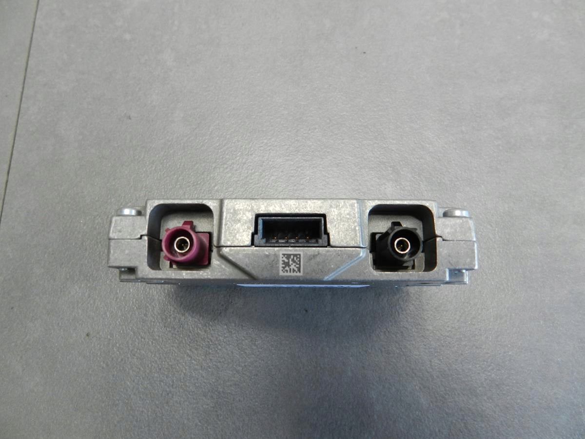 VW GOLF VII 7 ANTENNA AMPLIFIER 4H0035456