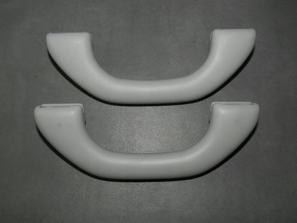 VW JETTA 5C HEADLINER HANDLE FRONT 5C6857607B
