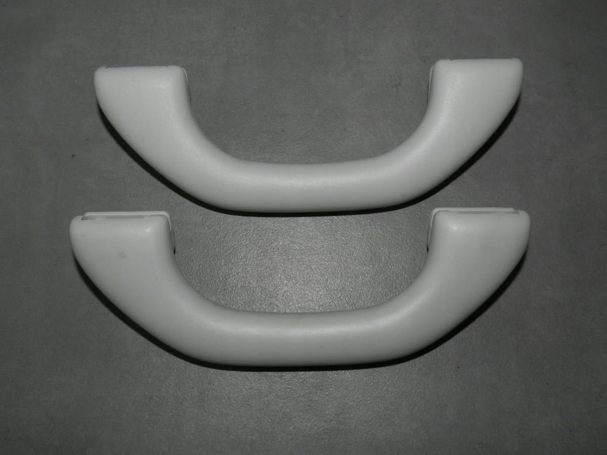 VW JETTA 5C HEADLINER HANDLE FRONT 5C6857607B