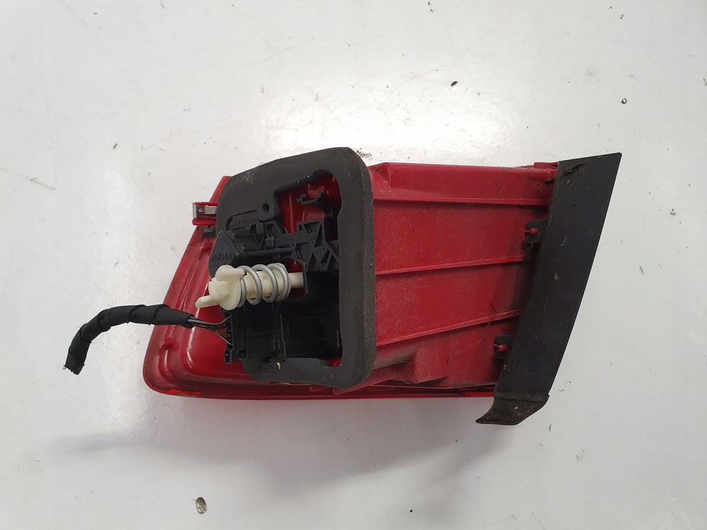VW JETTA 5C LAMP LEFT REAR
