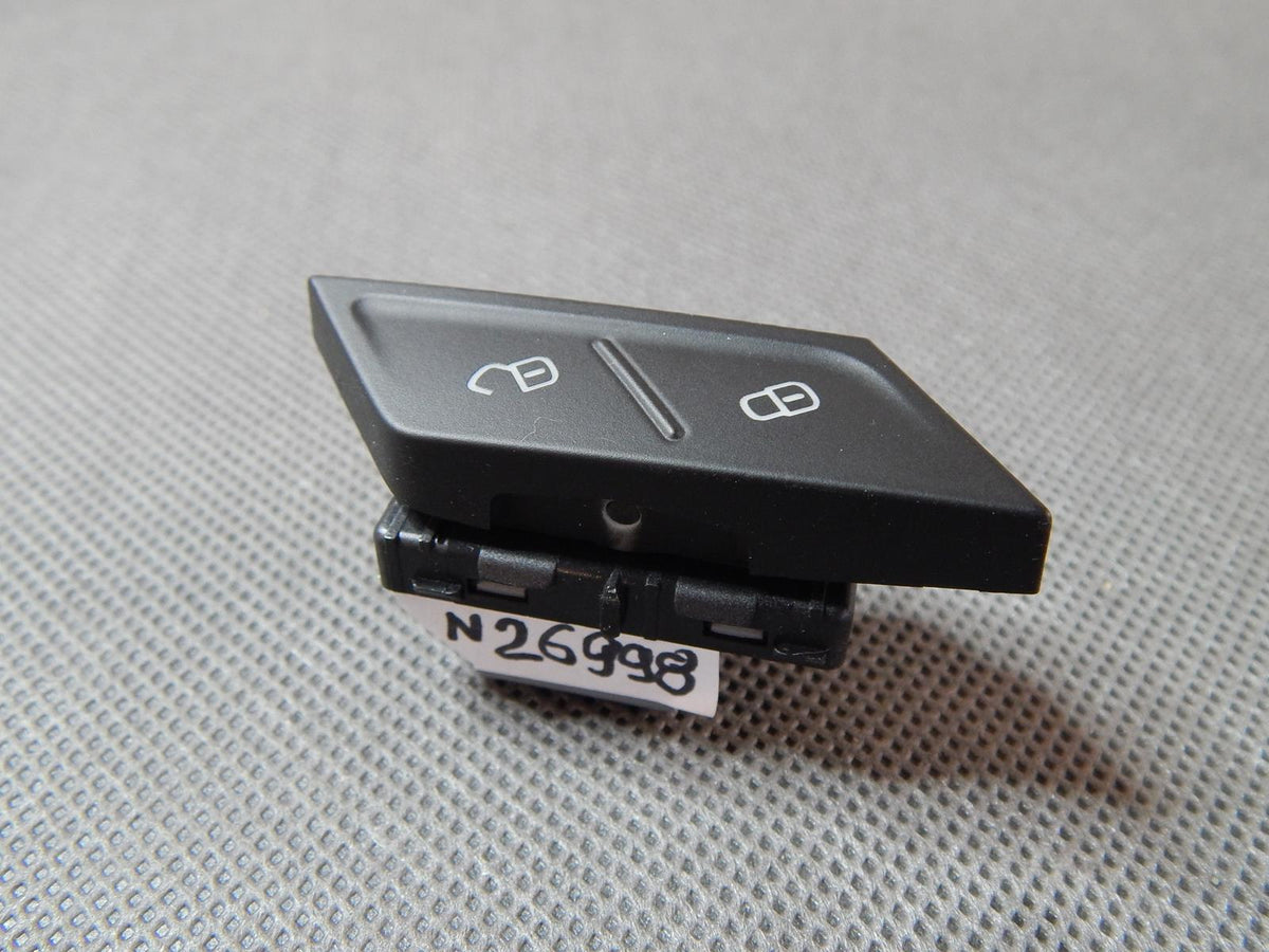 VW PASSAT B8 CENTRAL LOCK BUTTON 3G0962125A