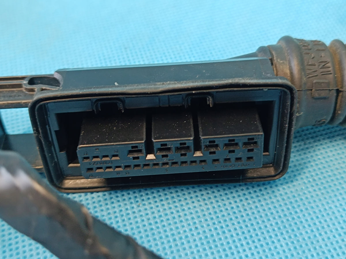 VW PASSAT B8 VARIANT 1.5 TSI 2024 R DOOR HARNESS RIGHT FRONT 3G1971121DK