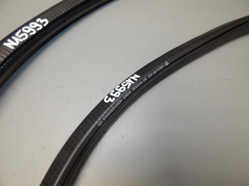 VW PASSAT CC DOOR SEAL REAR 3C8867915