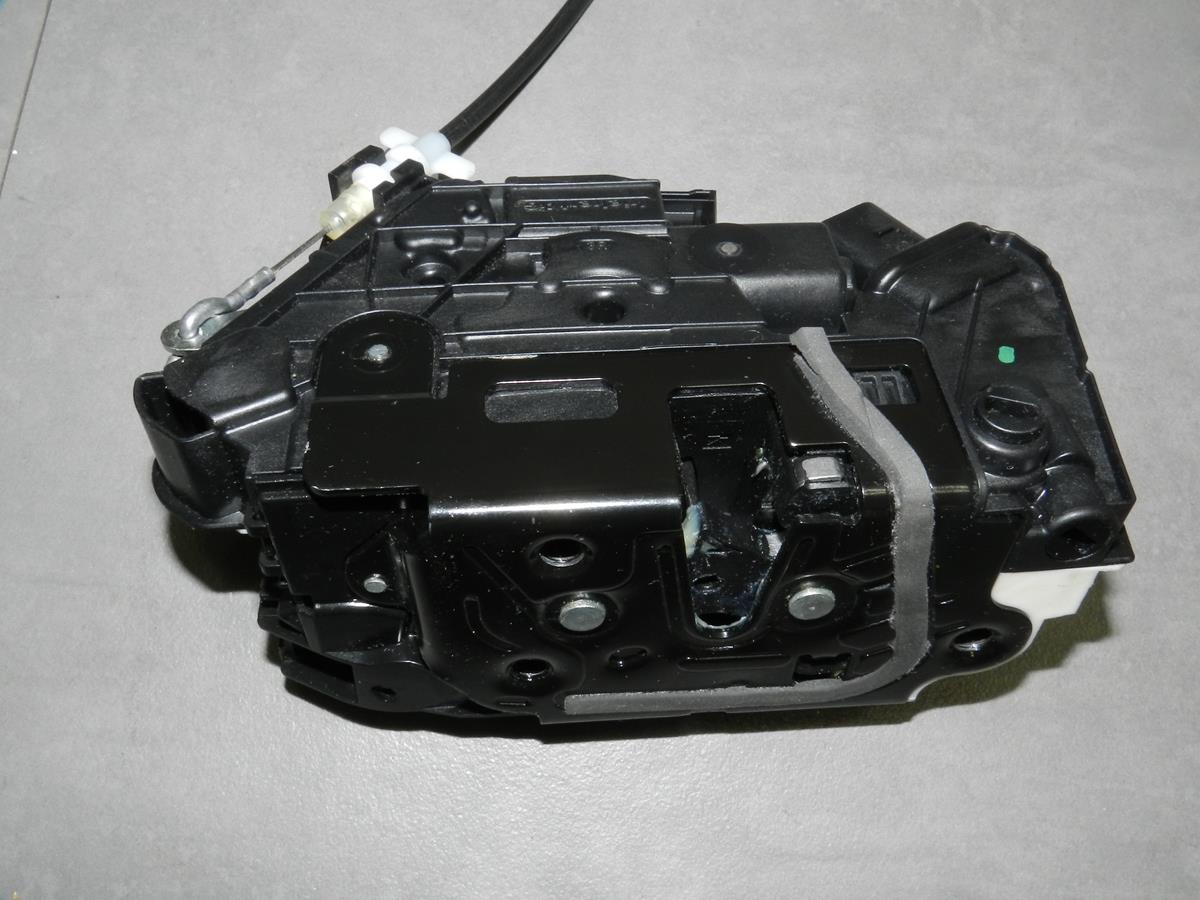 VW PASSAT CC LOCK RIGHT REAR 5N0839016H