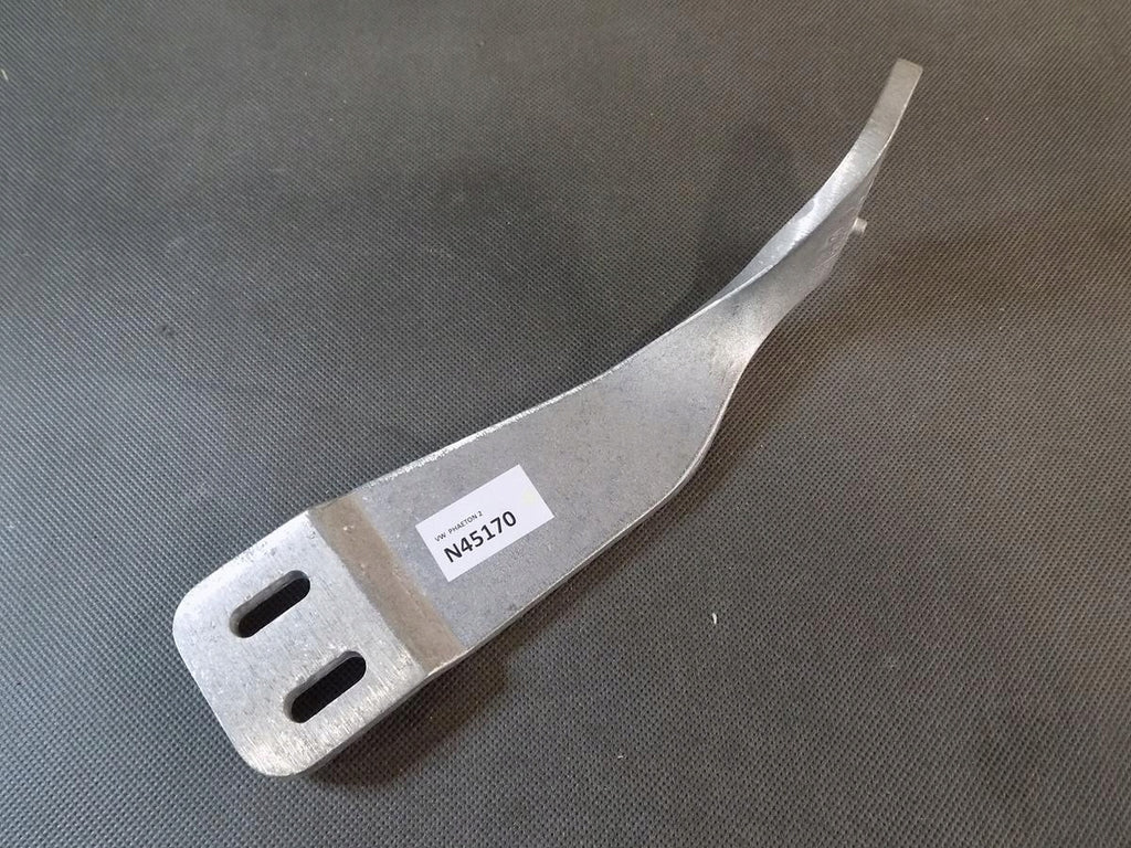VW PHAETON BRACKET HOLDER 3D1858788A