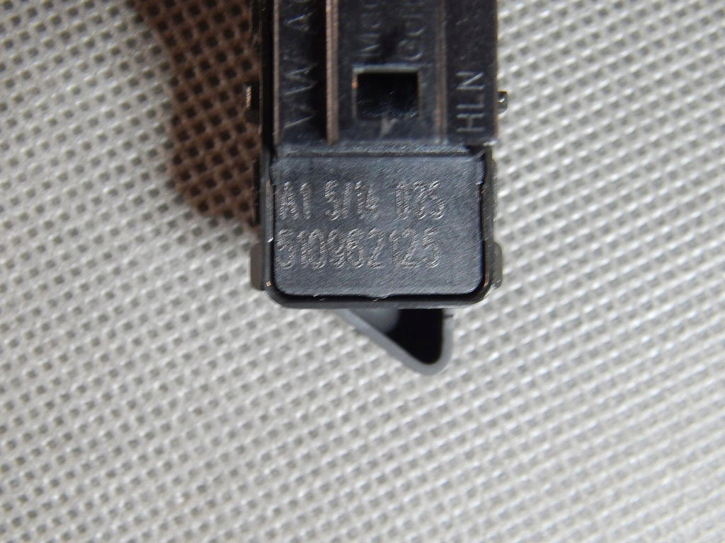 VW SPORTSVAN CONTROL PANEL LOCK SWITCH 510962125
