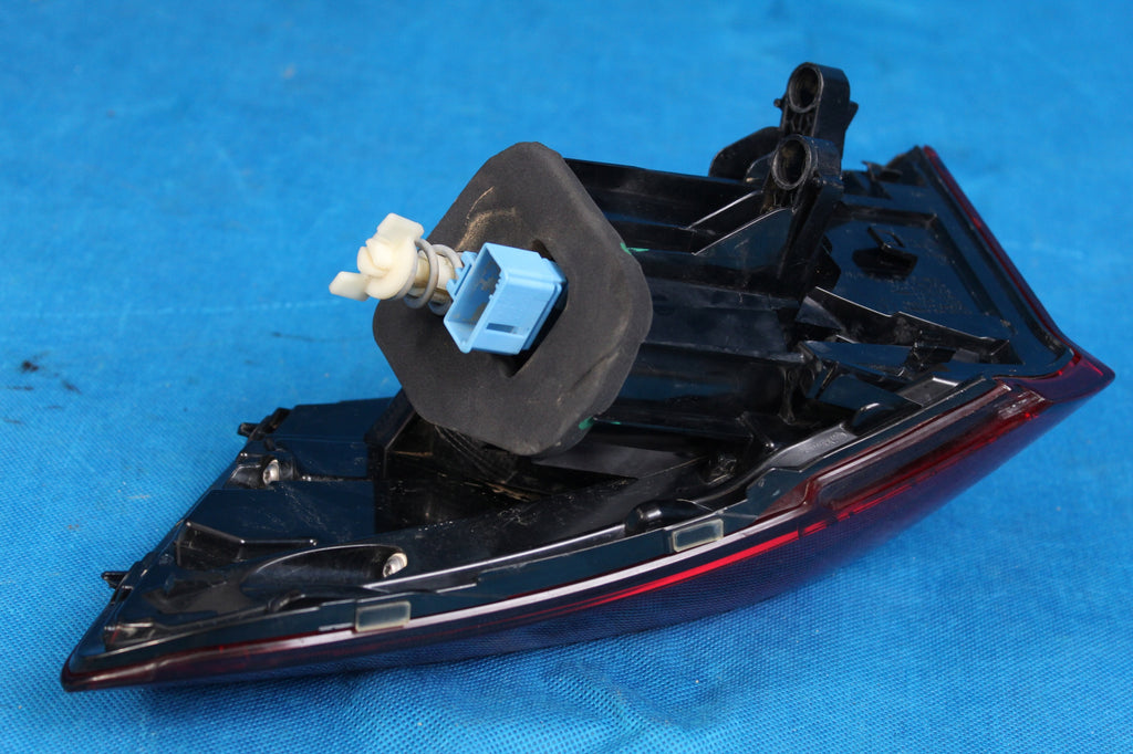 VW T-ROC CONVERTIBLE LAMP REAR LEFT AFTER FLOODING 2GC945095E 2021R