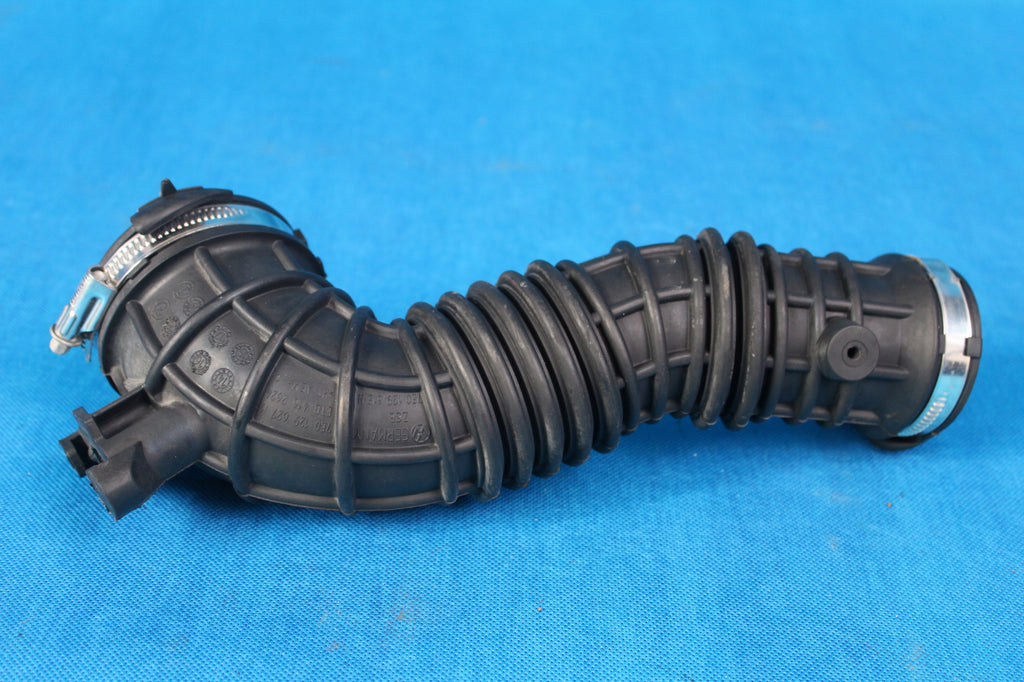VW T6 SUCTION HOSE INTAKE PIPE 2.0 TDI 7E0129615N 2019R