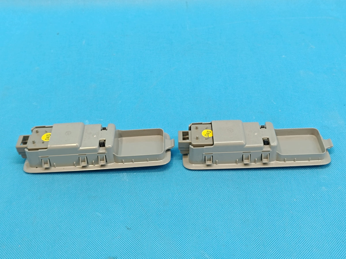 VW TIGUAN 2 II LIFT 2.0 TFSI 2024 R HEADLINER LAMP LEFT RIGHT 5NA861137B