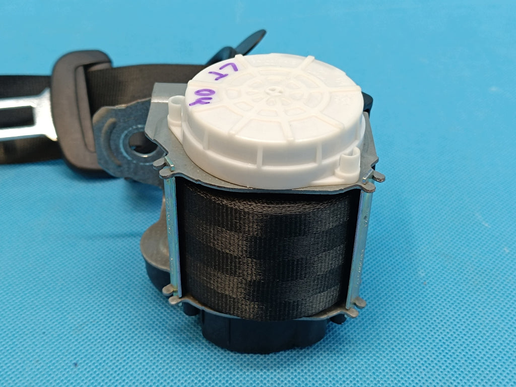 VW TIGUAN 2 II LIFT 2.0 TFSI 2024 R SEAT BELT LEFT REAR 5NN857805