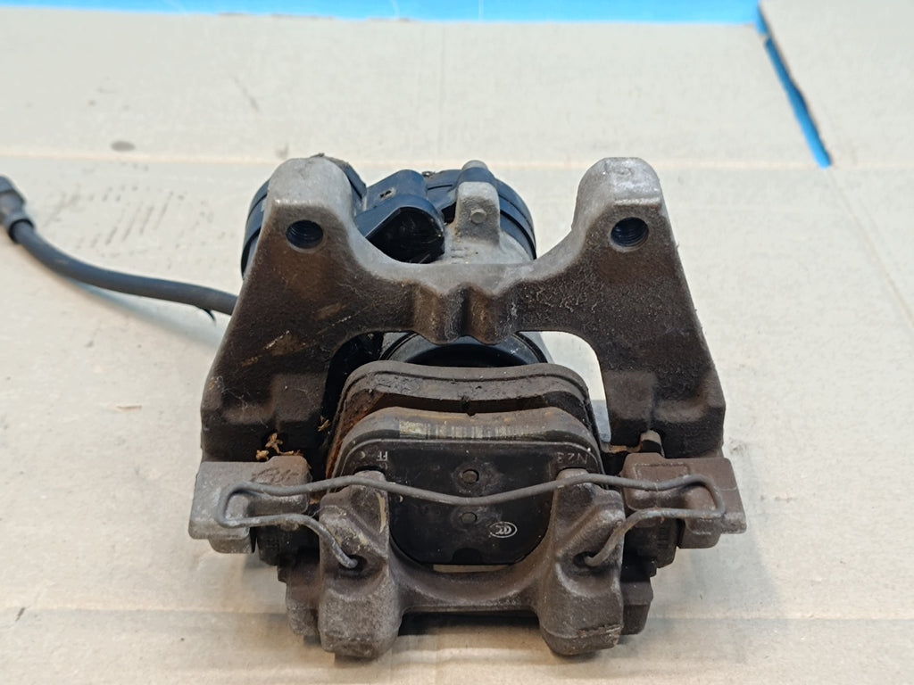 VW TIGUAN 2 II LIFT 2024 R BRAKE CALIPER 300x12mm LEFT REAR 3Q0615423E
