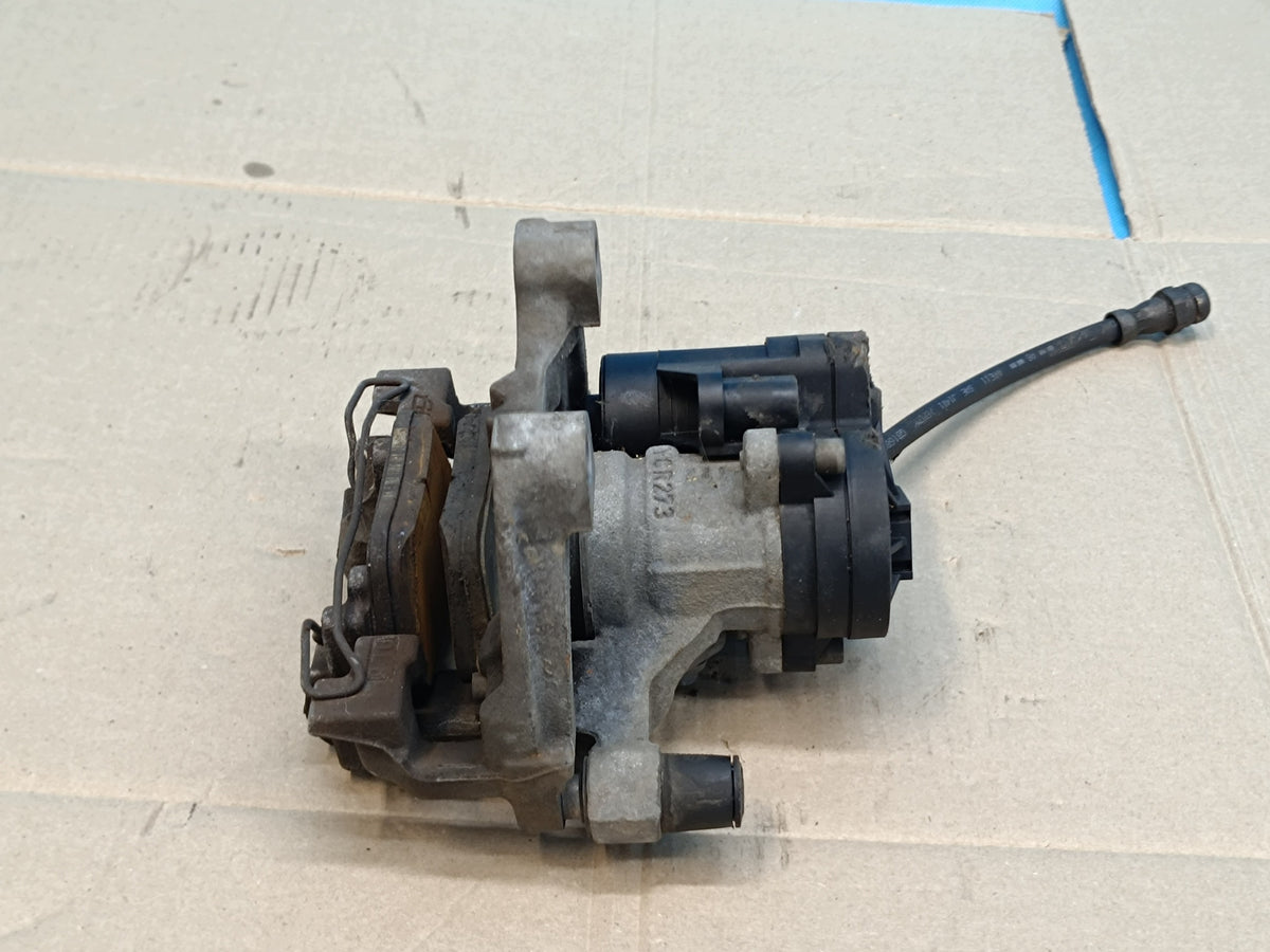 VW TIGUAN 2 II LIFT 2024 R BRAKE CALIPER 300x12mm LEFT REAR 3Q0615423E
