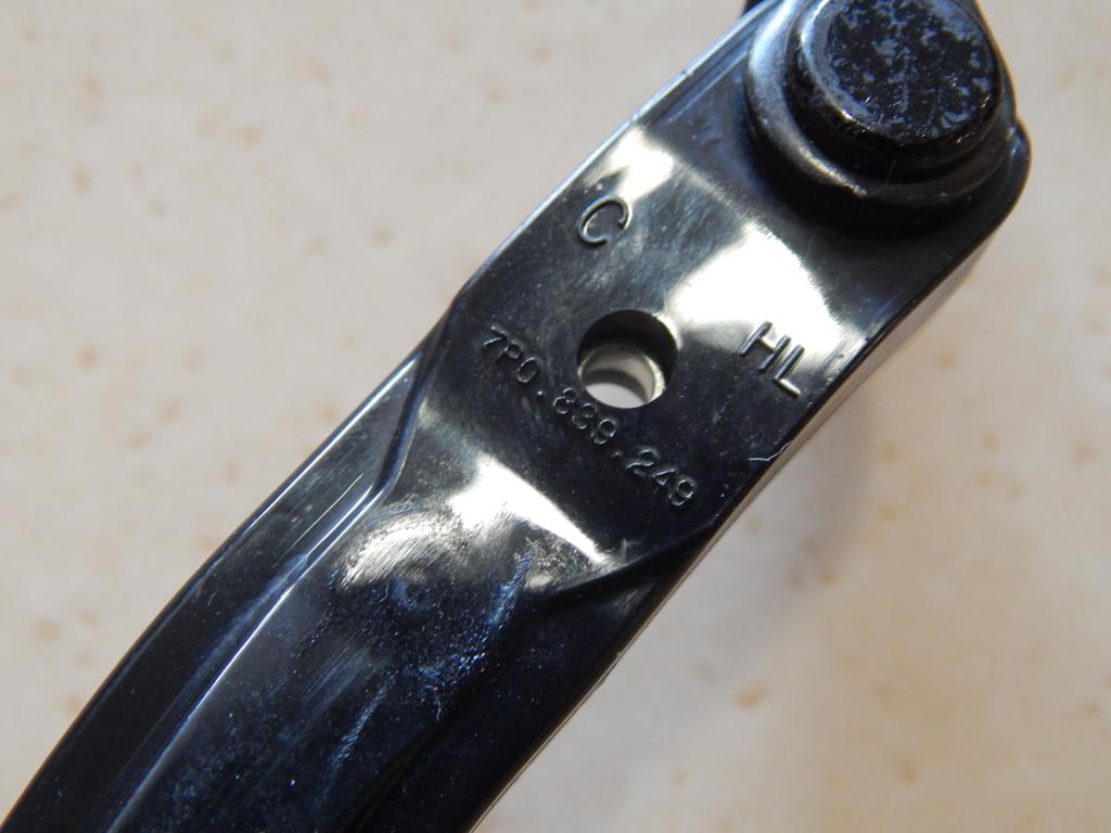 VW TOUAREG 7P DOOR STOP 7P0837249