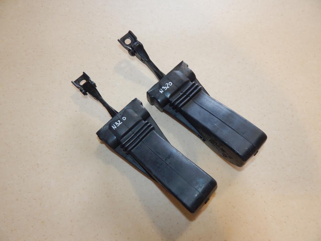 VW TOUAREG 7P DOOR STOP 7P0837249