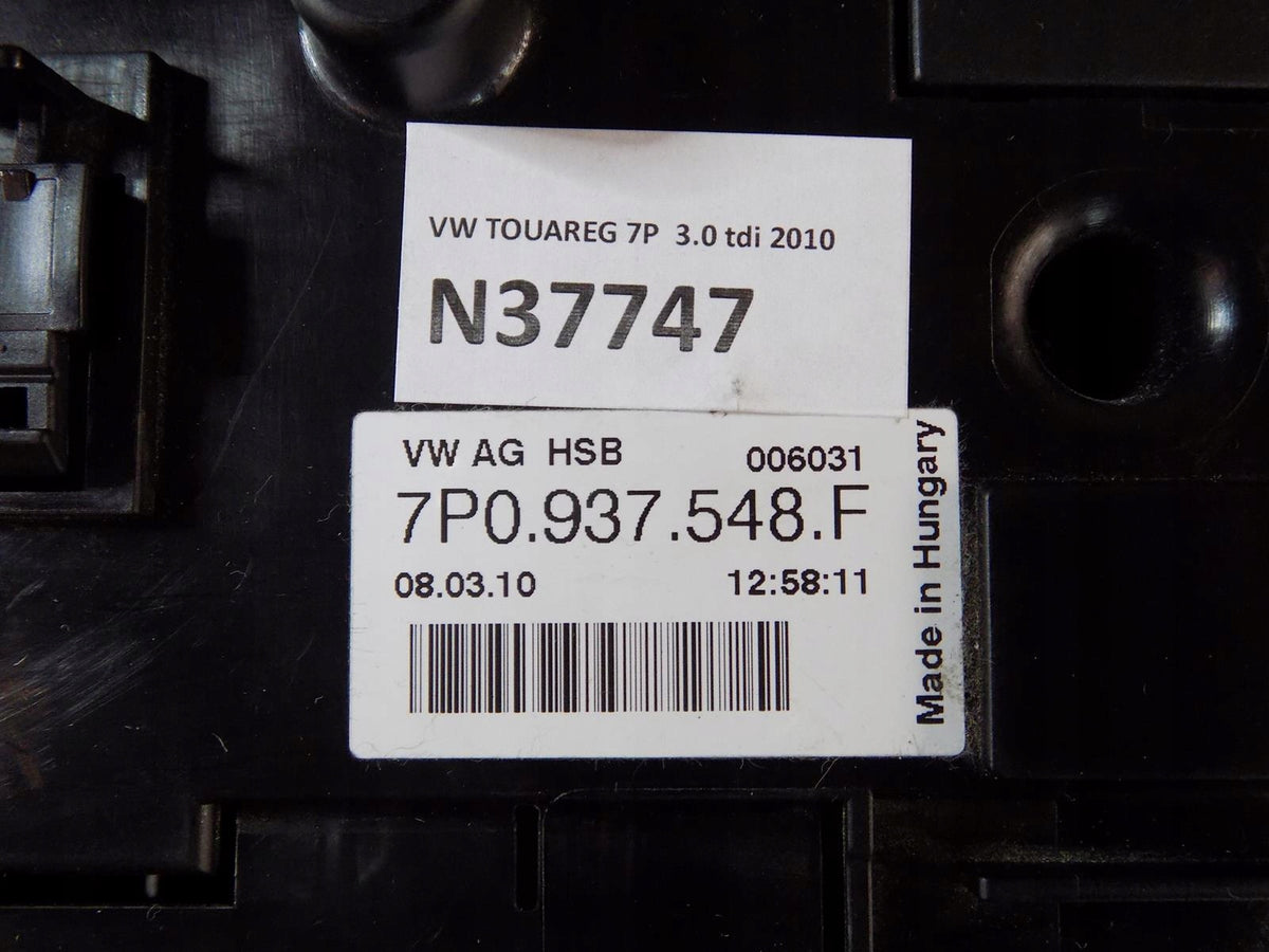 VW TOUAREG 7P FUSE BOX 7P0937548F