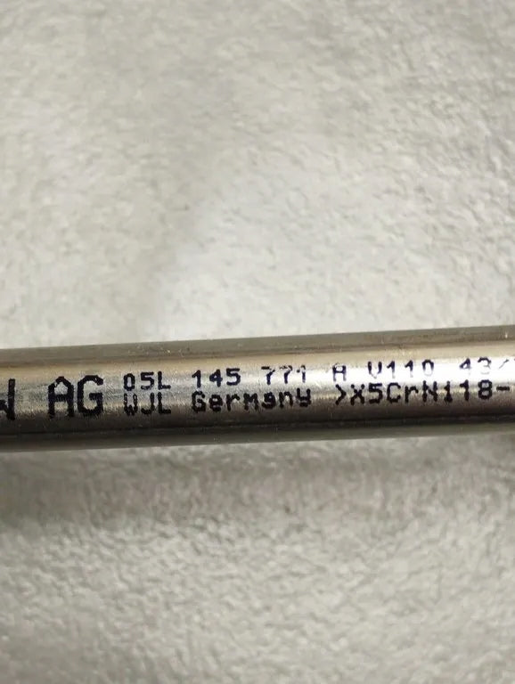VW Touran 5T OIL CABLE 05L145771A