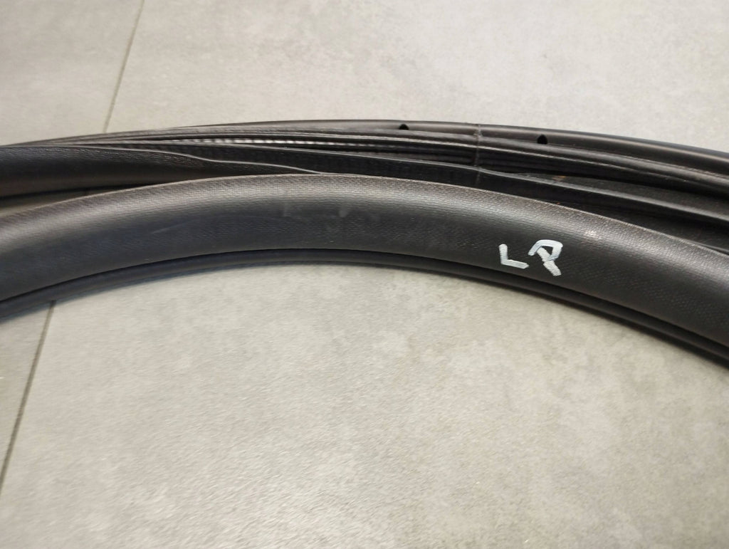 Volkswagen Amarok II 2023 DOOR SEAL 2HJ837911D
