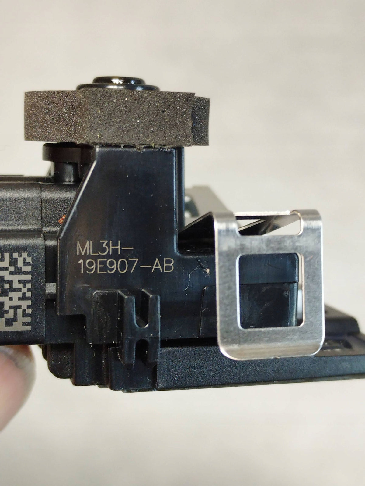 Volkswagen Amarok II 2023 INTERNAL TEMP SENSOR ML3H19E907AB