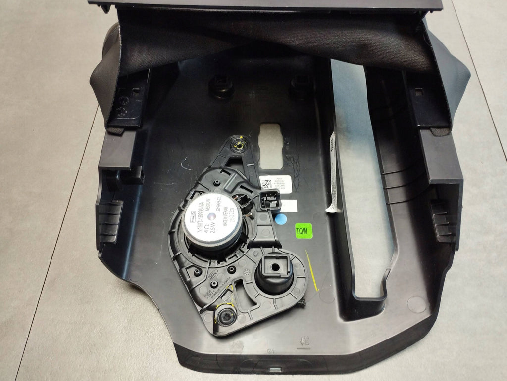 Volkswagen Amarok II STEERING COLUMN HOUSING N1WB3533HA
